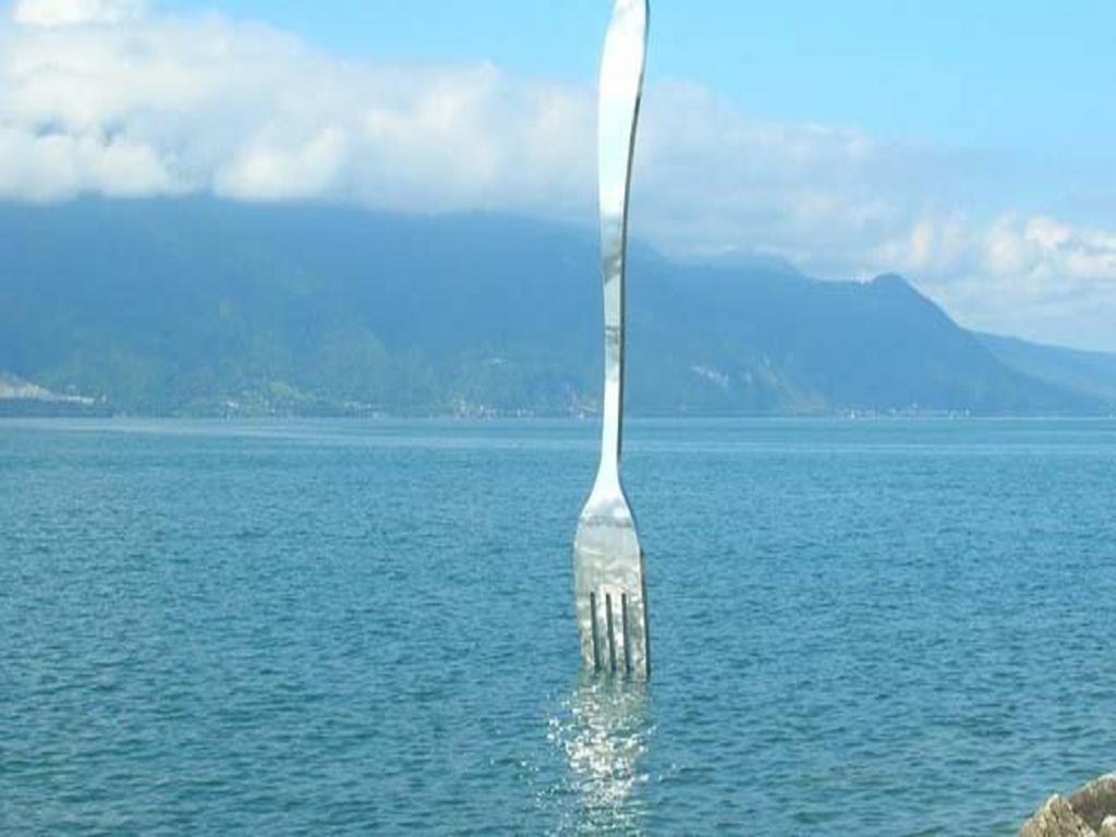 Les Negociants Hotel Vevey Bagian luar foto